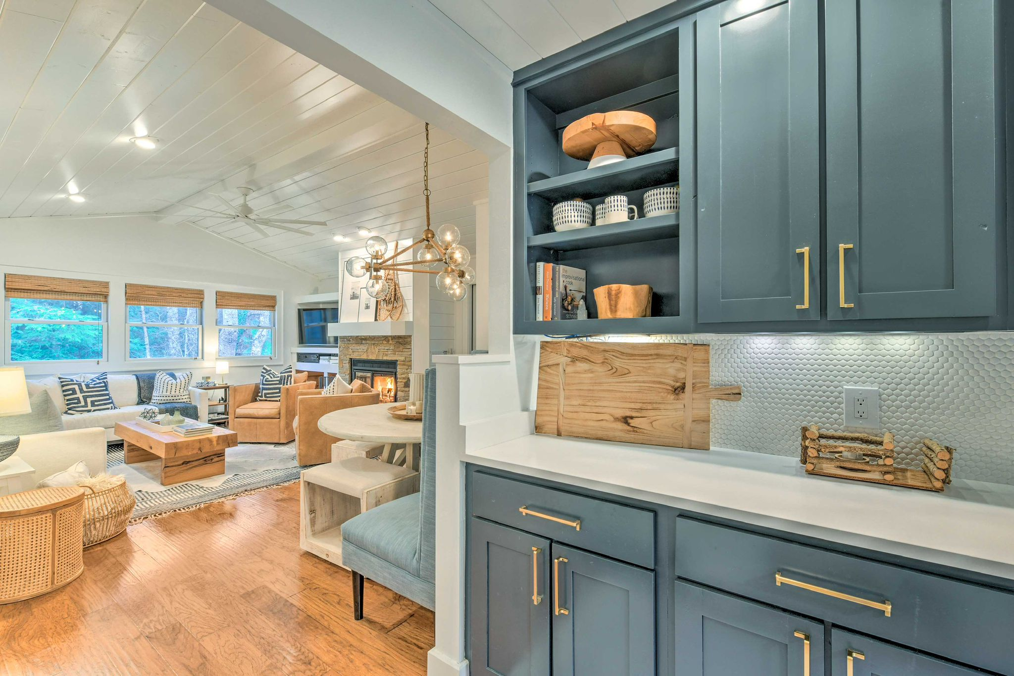 Kitchen Image 4